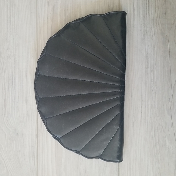 French Connection Purse - Picture 2 of 4